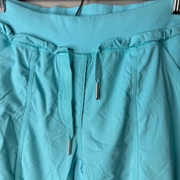 Lululemon Street To Studio Pant *Unlined Size 6 - Picture 4 of 7